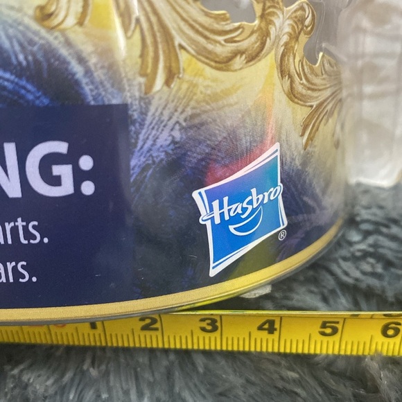 Disney Beauty And The Beast Hasbro
Enchanted Rose Scene Figure Set - Picture 16 of 16